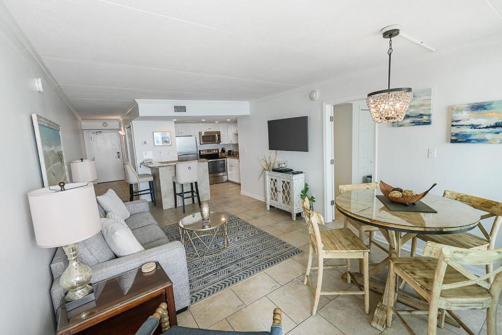 Island Winds East 408 By Albvr - Gorgeous Condo With Million Dollar Views In The Best Location On The Beach Gulf Shores Exterior foto