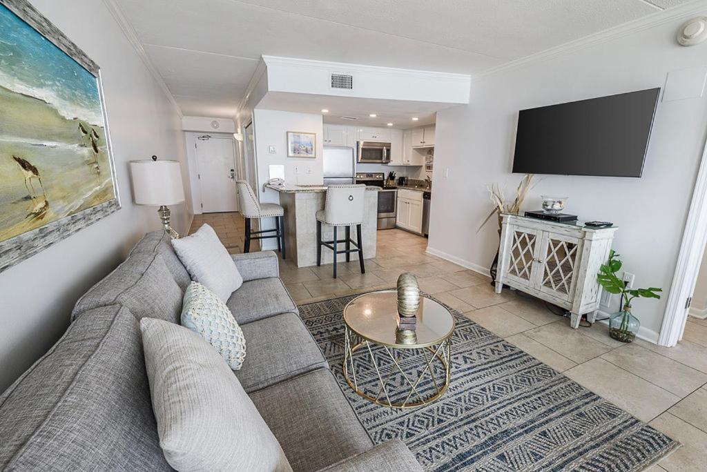 Island Winds East 408 By Albvr - Gorgeous Condo With Million Dollar Views In The Best Location On The Beach Gulf Shores Exterior foto