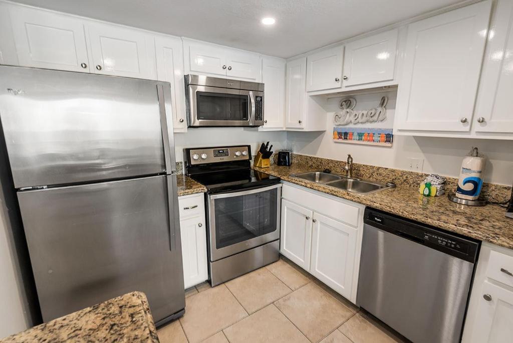 Island Winds East 408 By Albvr - Gorgeous Condo With Million Dollar Views In The Best Location On The Beach Gulf Shores Exterior foto